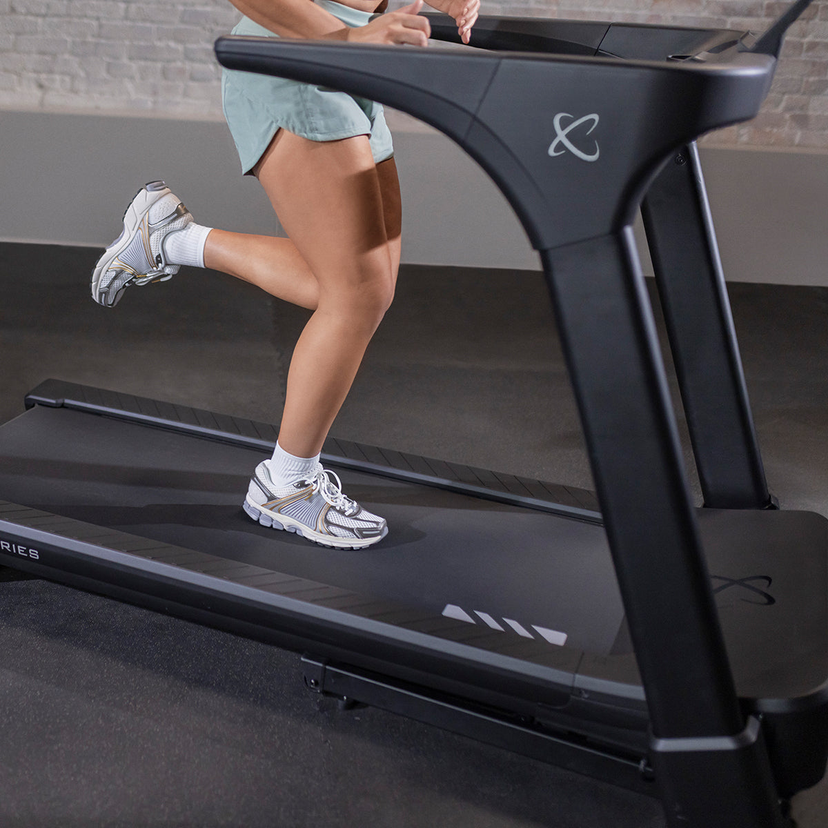 INSPIRE SERIES T4 FOLDING TREADMILL